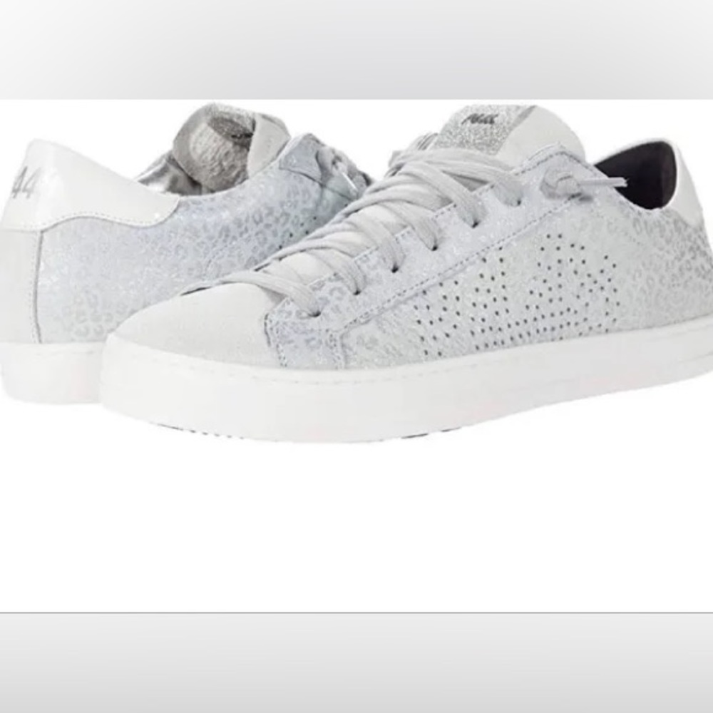 P448 John Silver Metallic Sneakers - Size 39 (8.5)